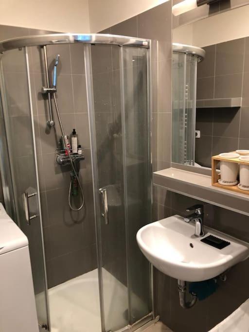 Cozy Karlin Apartman Prága Kültér fotó